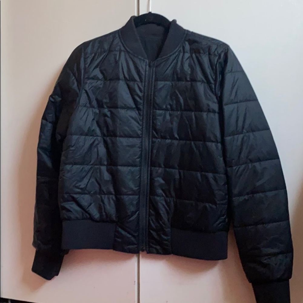 NWOT Lululemon reversible jacket sz 6